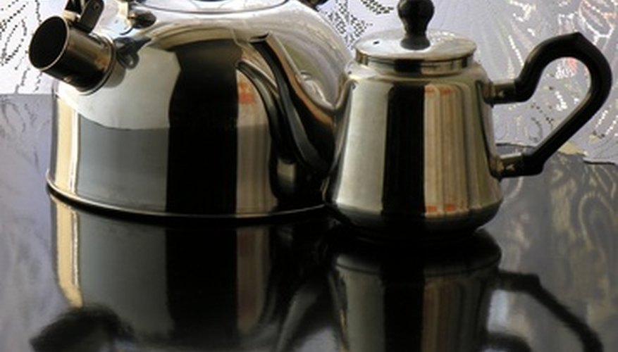 Stainless steel kettles do not rust.