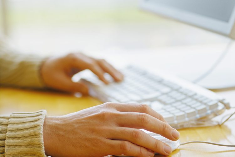 Insert GIF images into your website with Microsoft Windows Notepad.